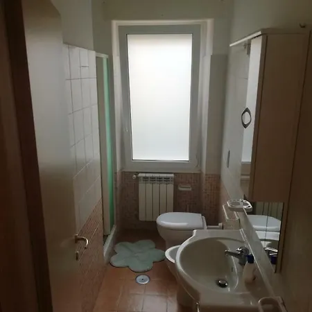 Four X Apartment